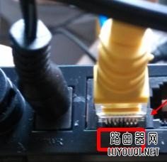 光纤猫接无线路由器图解_光纤猫连接无线路由器教程