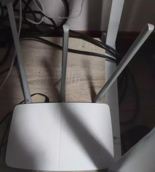 ����·�����м��Ž���ô����